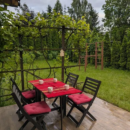 Feriehus Dom Na Wypoczynek Przy Zamku Ogrodzieniec - Ostan I Odpoczij Podzamcze (Zawiercie)